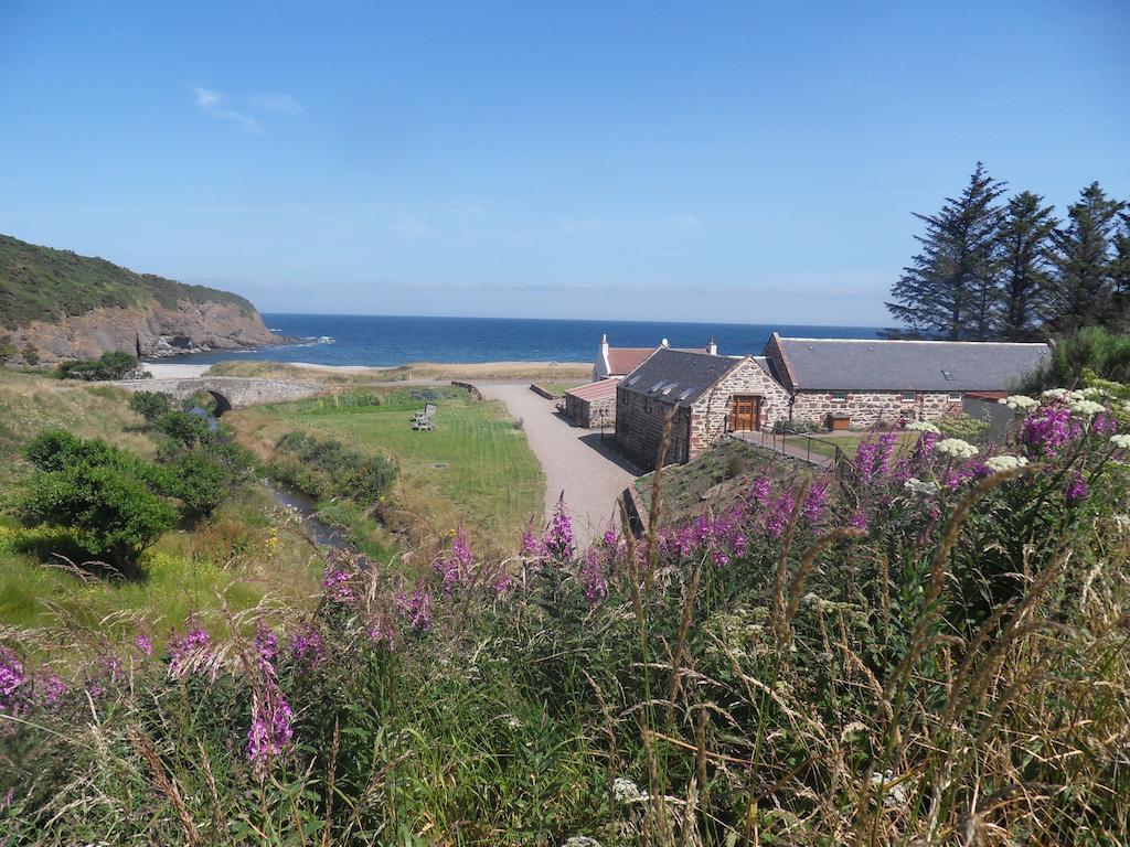 Mill Of Nethermill Holidays Pennan エクステリア 写真